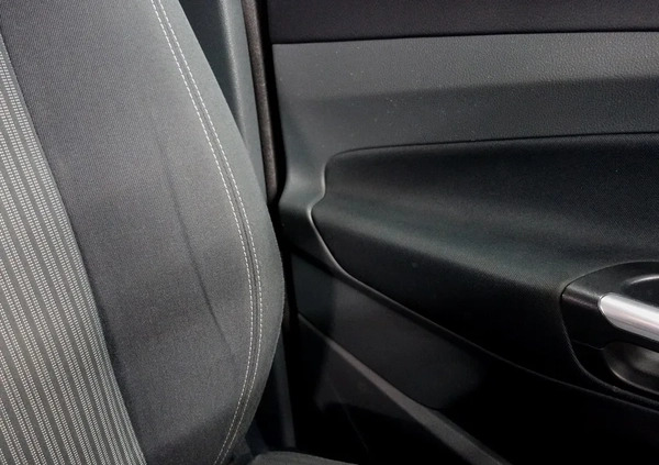 Ford C-MAX cena 33900 przebieg: 199000, rok produkcji 2013 z Zabrze małe 781